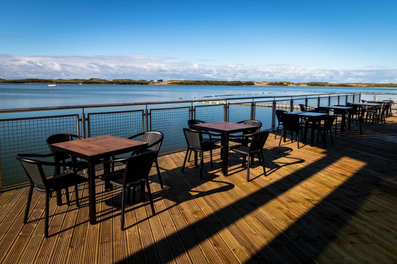 Waterloo The Lake House מראה חיצוני תמונה